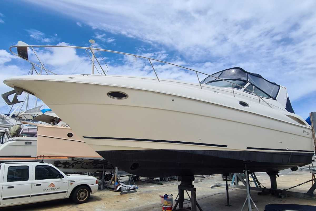 cruisers yachts 3470 specs